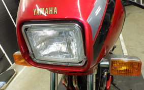 YAMAHA XJ750 E 1983 29R