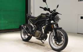 HUSQVARNA SVARTPILEN 401 2018