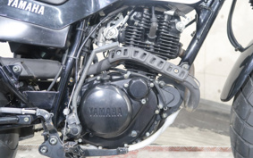 YAMAHA TW225 DG09J
