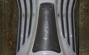 VESPA ス PRIMAVERA125