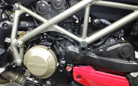 DUCATI STREETFIGHTER S 2010