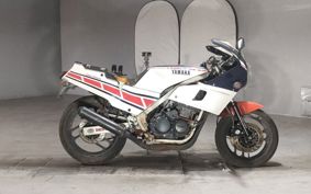 YAMAHA FZ400 R 46X