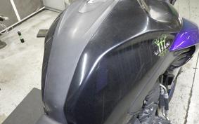 YAMAHA FZ25 1989