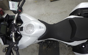 DUCATI MULTISTRADA 1200 2011