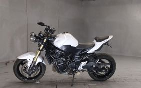SUZUKI GSR750 2016 GR7NA