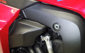 HONDA CBR600RR 2024 PC40