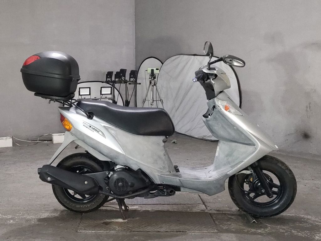 Фото Suzuki ADDRESS V125 с японского аукциона