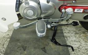 HONDA C125 SUPER CUB JA58