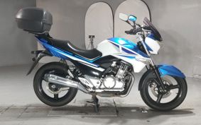 SUZUKI GSR250 GJ55D