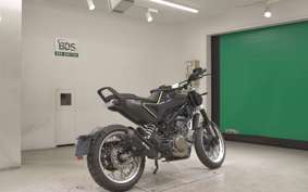 HUSQVARNA SVARTPILEN 401 2019