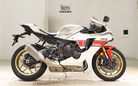 YAMAHA YZF-R1 2022 RN65J