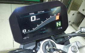 BMW F900R 2025