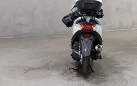 YAMAHA AXIS Z SEJ6J