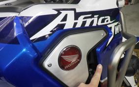 HONDA CRF1000L AFRICA TWIN DCT 2019 SD04