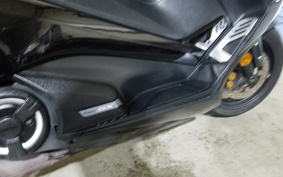 YAMAHA T-MAX 530 SX ABS 2017 SJ15J