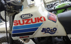 SUZUKI DR500 DR500