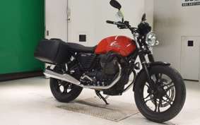 MOTO GUZZI V7 STONE 2019