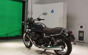 MOTO GUZZI V7 3 SPECIAL 2021