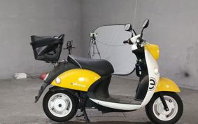 YAMAHA E-VINO SY11J