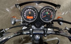 TRIUMPH T100 BONNEVILLE 2014 TJ9157