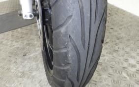 YAMAHA R1-Z 2002 3XC