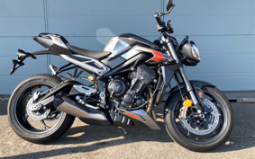 TRIUMPH  TRIUMPH  STREET  TRIPLE RS 2024 HDA614