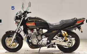 YAMAHA XJR1300 1998 RP01J