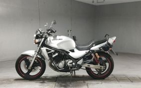 SUZUKI GSX250 ZR250C
