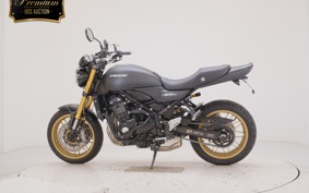 KAWASAKI Z900RS SE 2025