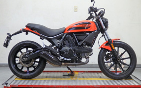 DUCATI SCRAMBLER SIXTY2 2018 KA00