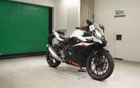 SUZUKI GSX250RA