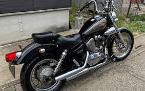 YAMAHA VIRAGO 250 3DM
