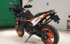 KTM 890 SMT 2024