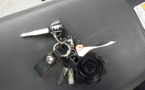 SUZUKI Vｽﾄﾛｰﾑ250A 2001