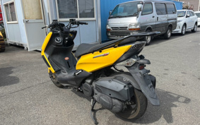 YAMAHA MAJESTYS SG52J