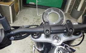 HUSQVARNA SVARTPILEN 401 2023