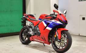HONDA CBR600RR 2024 PC40