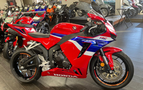 HONDA CBR600RR 2020 PC40