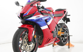 HONDA CBR600RR 2024 PC40