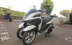 YAMAHA TRICITY 125 SE82J
