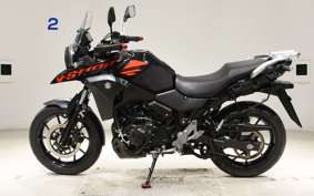 SUZUKI Vｽﾄﾛｰﾑ250 2004