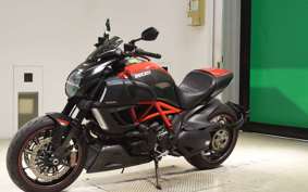DUCATI DIAVEL Carbon 2011