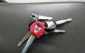 YAMAHA SR400 Gen.3 2004 RH01J