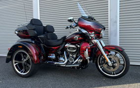 HARLEY FLHTCUTGSE TRI G 2022 TBH