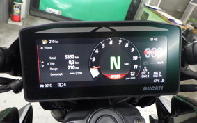 DUCATI XディアベルV4 2025