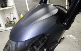 HONDA CB750 HORNET 2025 RH24