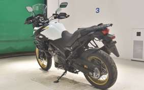 SUZUKI Vｽﾄﾛｰﾑ650XTA 2023 C733M