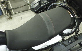 SUZUKI DL650 ( V-Strom 650 ) A 2013 VP56A