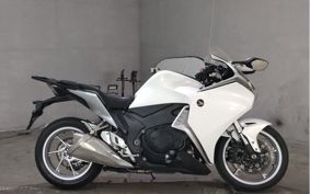 HONDA VFR1200F SC63