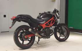 HONDA VTR 250 Gen. 2 MC33